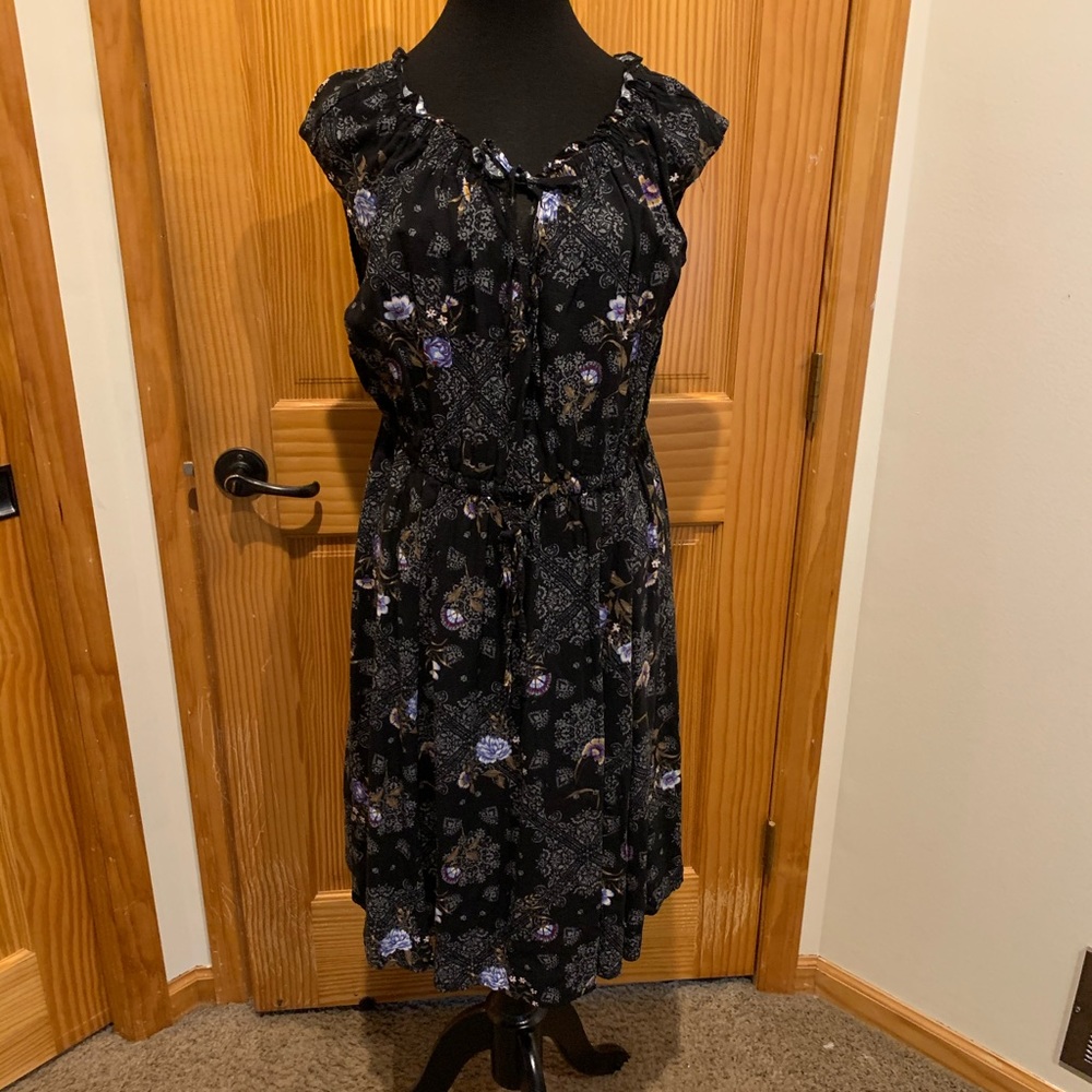 Sleeveless summer dress
